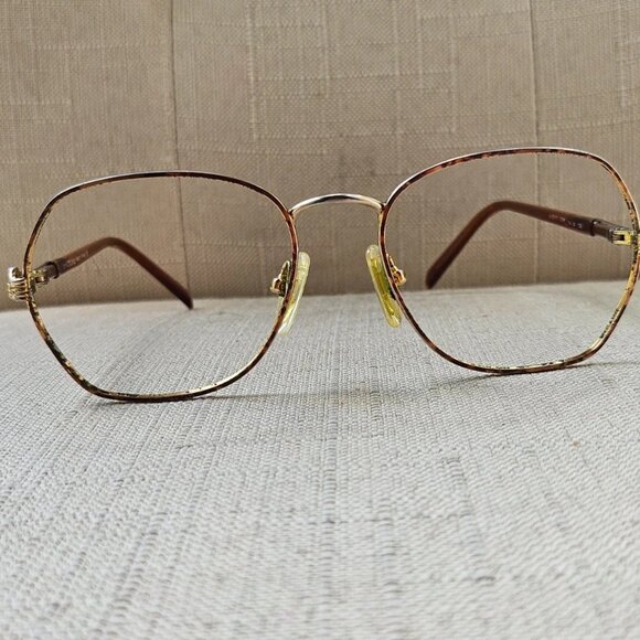 Vintage Luxottica Eyeglasses Frame Gold Tone Unisex Glasses Frame Made in Italy main image 10